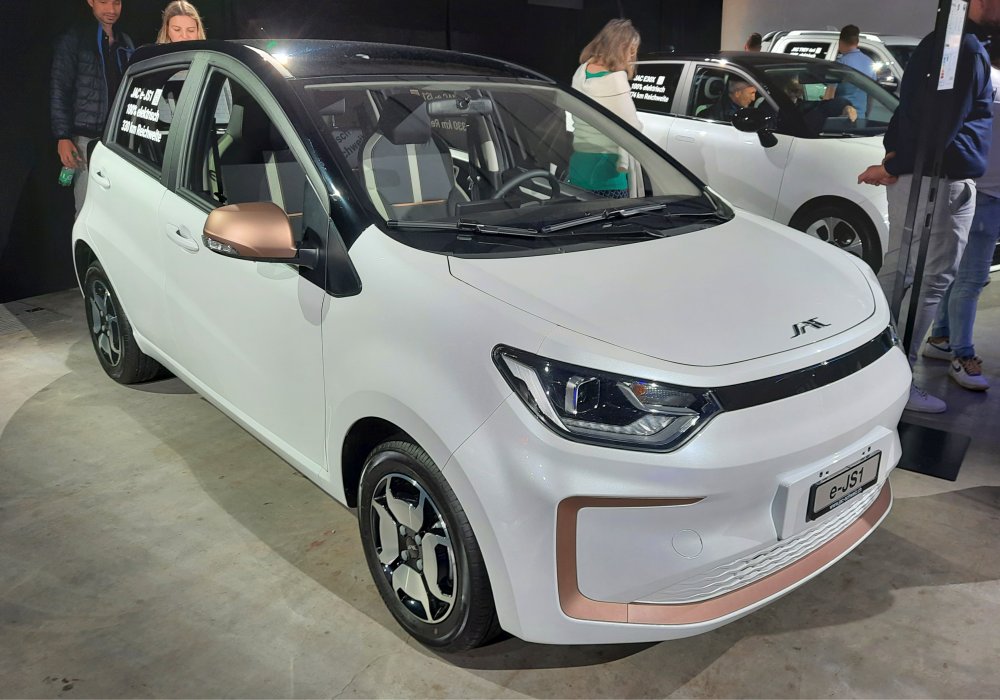 JAC e-JS1