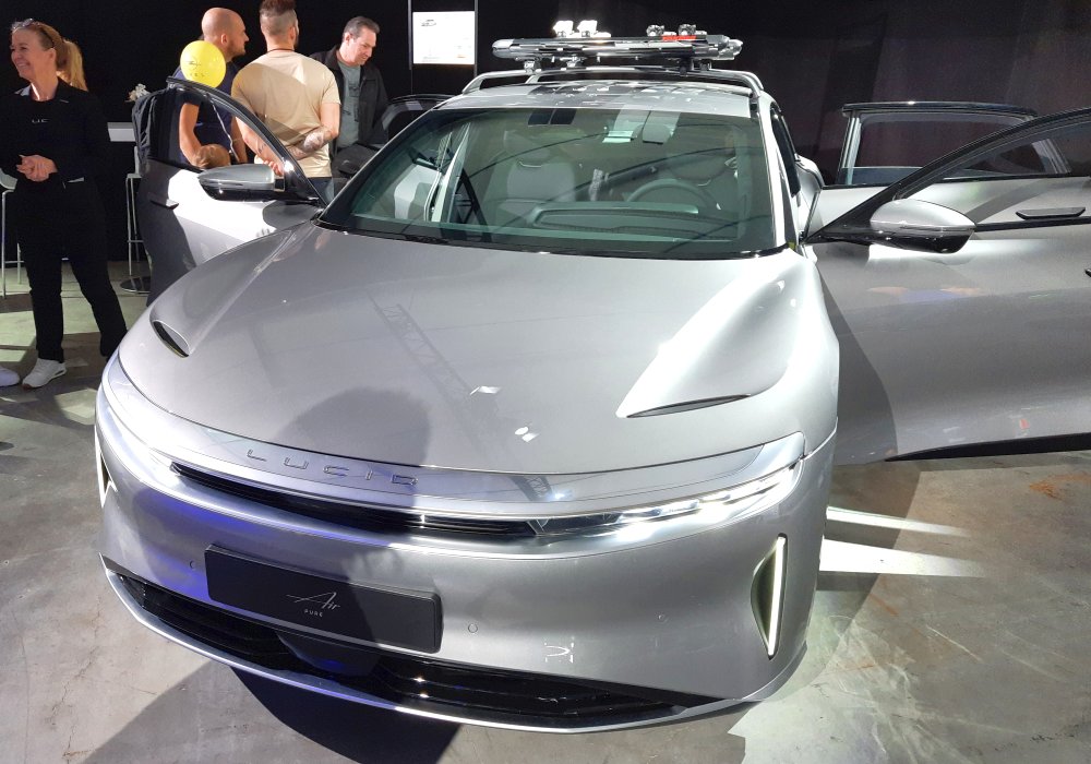 Lucid Air Pure AWD