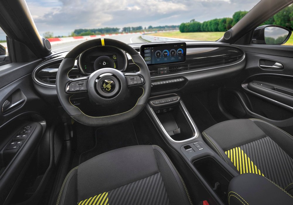 Abarth 600e Scorpionissima, 2024
