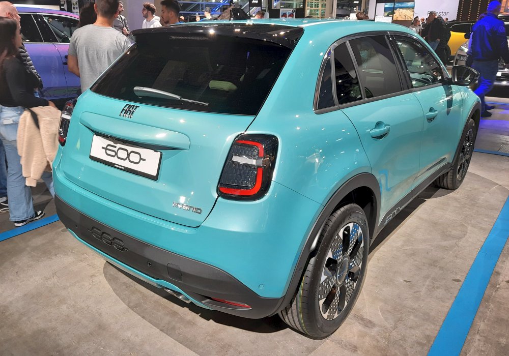 Fiat 600 Hybrid 136