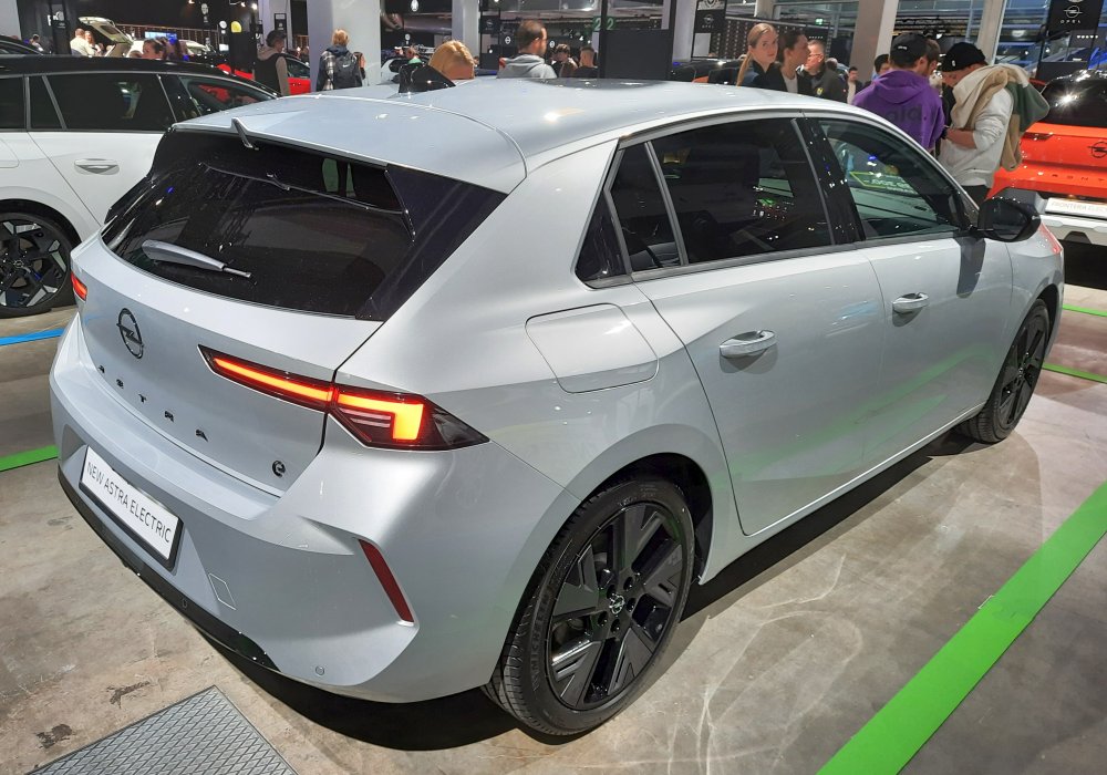 Opel Astra GS Electric