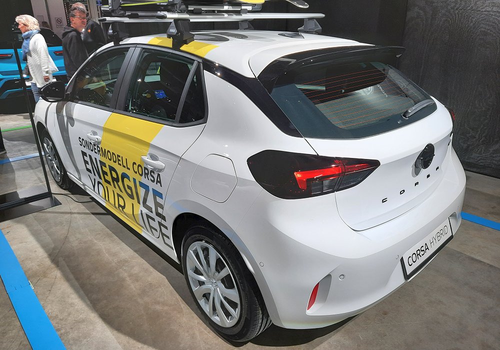 Opel Corsa 1.2 MHEV Energize Your Live, 2024