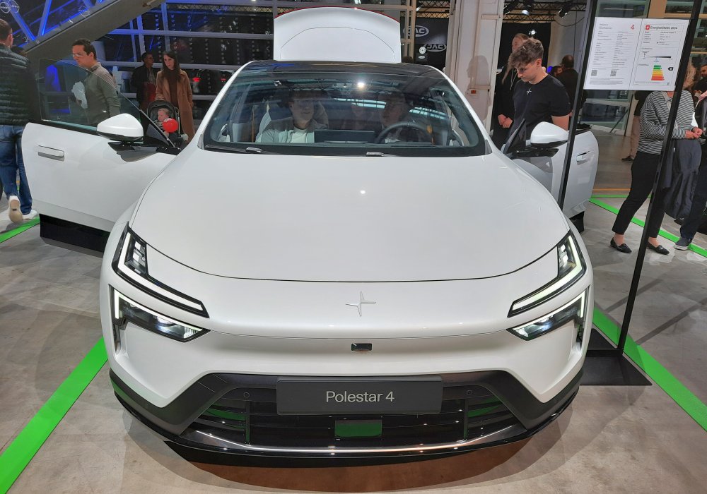 Polestar 4 Long Range Dual Motor, 2024