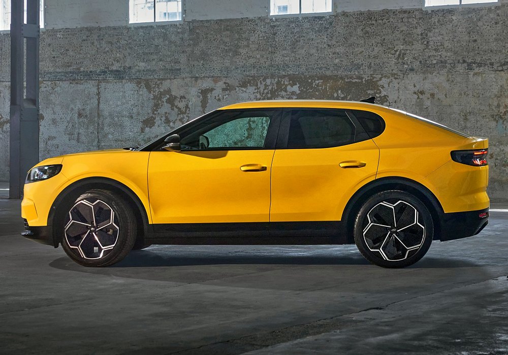 Ford Capri Premium Extended Range AWD, 2024