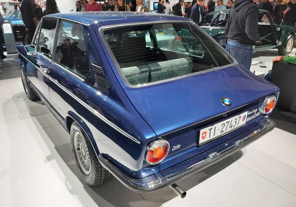 BMW 2002 Touring