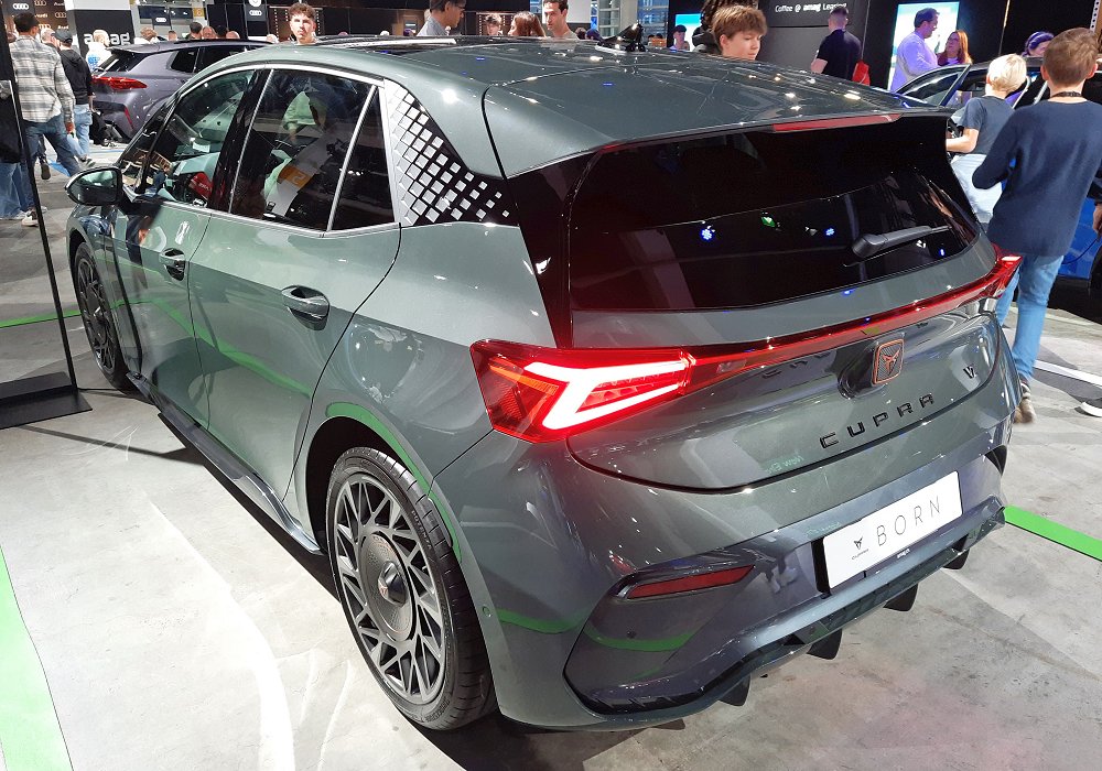 Cupra Born 79 kWH 240 kW e-Boost, 2024