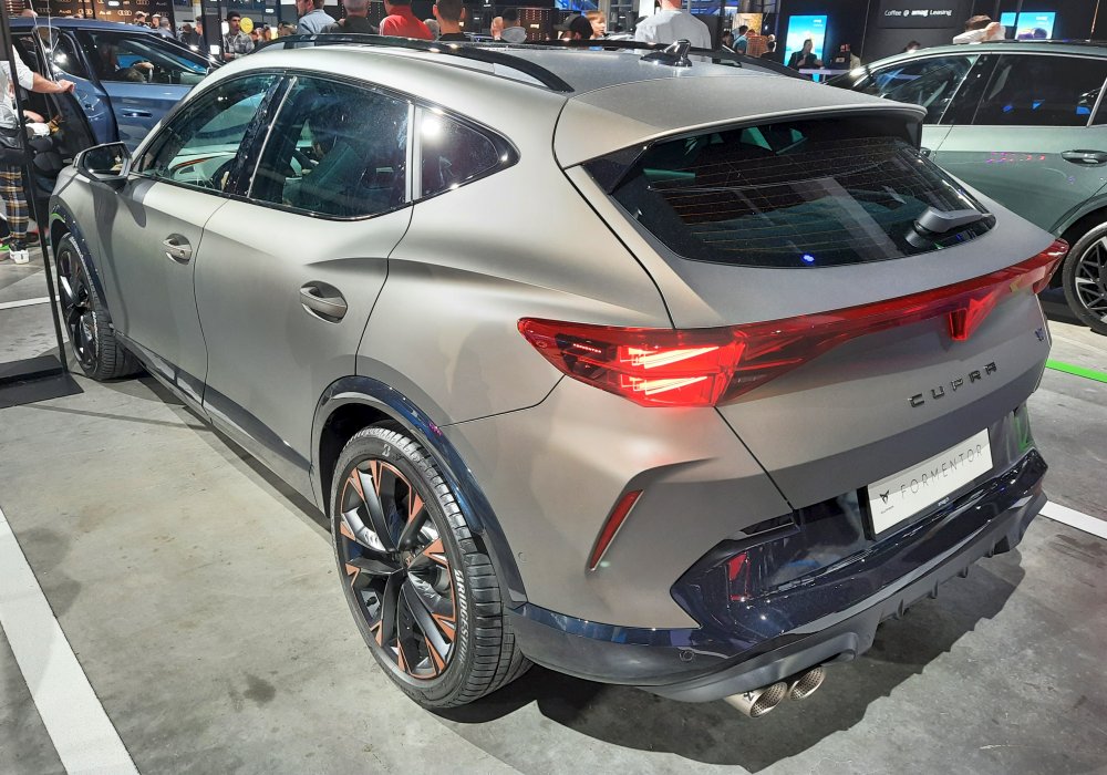 Cupra Formentor 2.0 TSI 4Drive, 2024