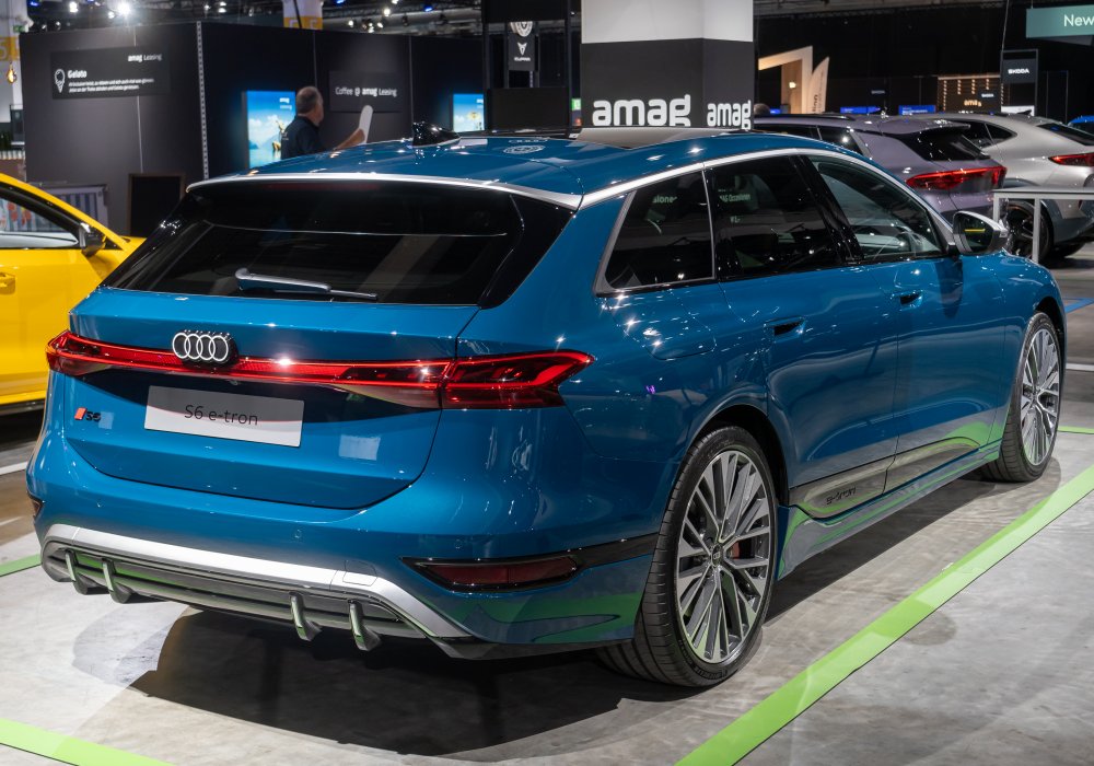 Audi S6 Avant e-tron, 2024
