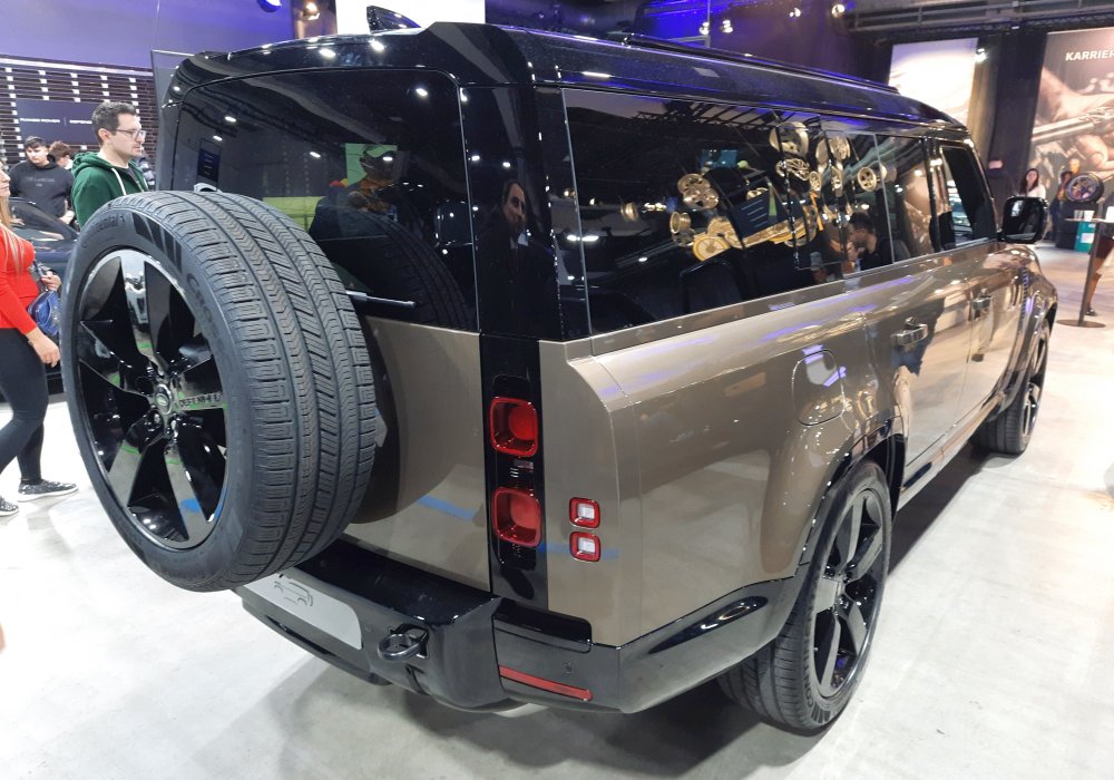 Land Rover Defender 130 3.0 D300, 2024