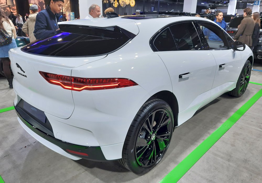 Jaguar I-Pace EV400
