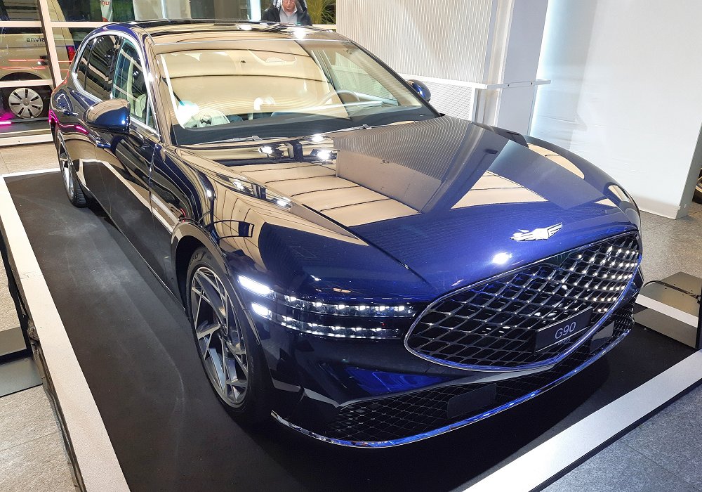 Genesis G90 3.5 TGDi AWD SWB, 2024