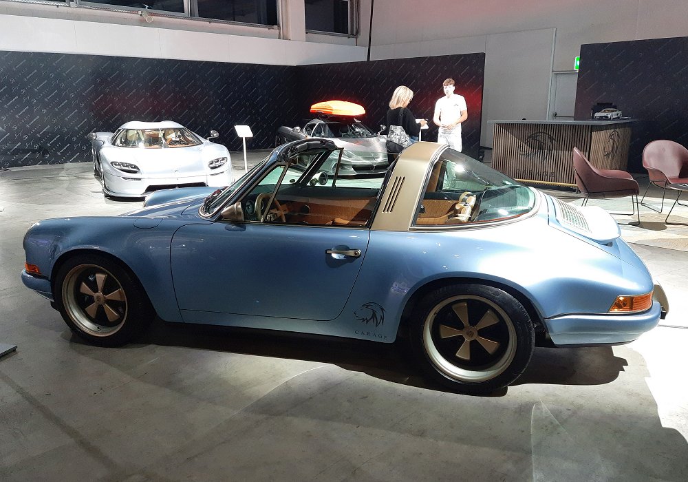 Singer Classic Targa