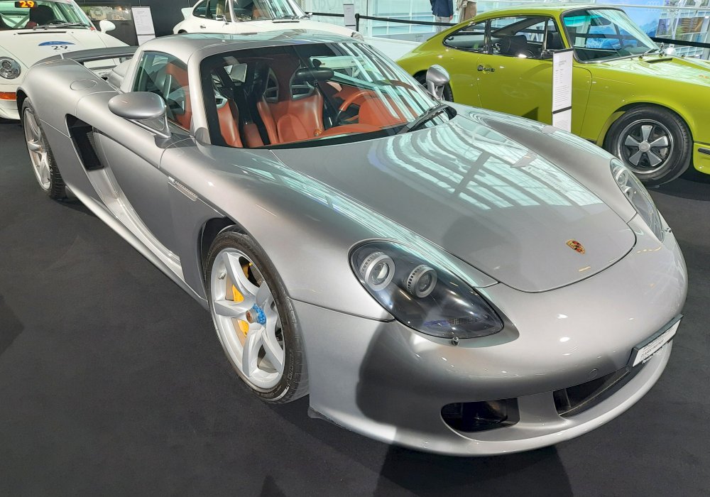 Porsche Carrera GT