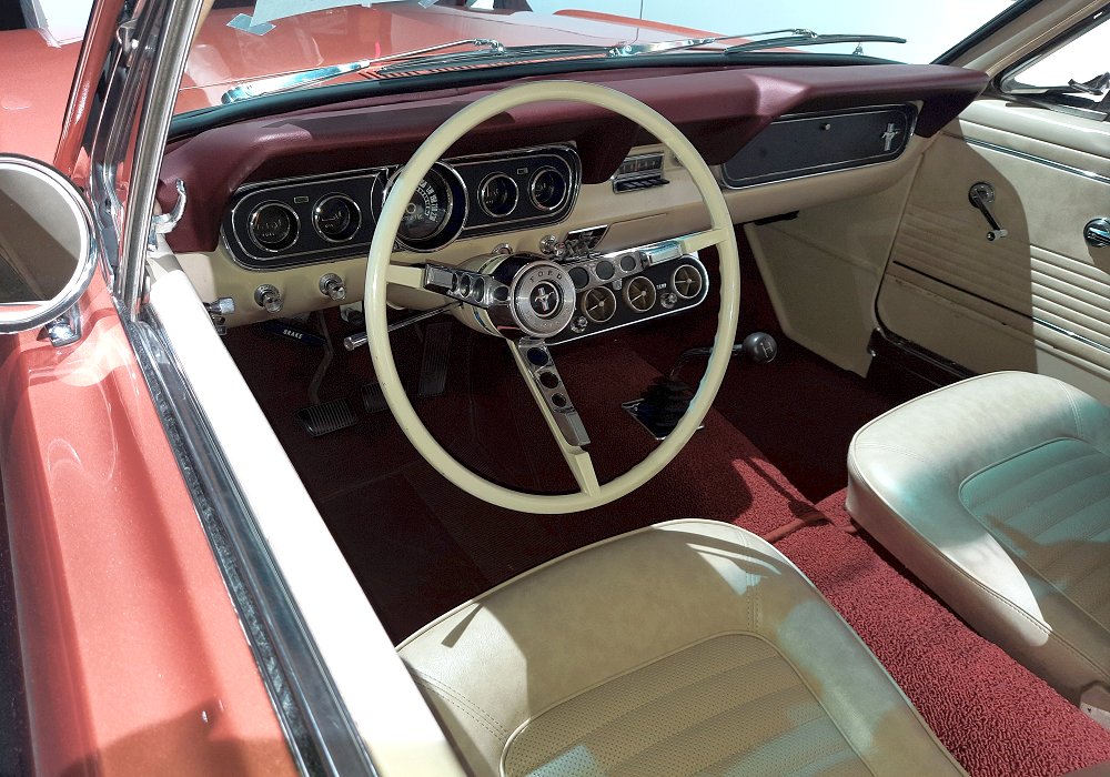 Ford Mustang 289 Hardtop 200 HP, 1966