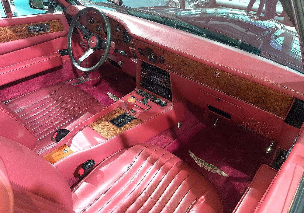 Aston Martin V8 Volante AT, 1982