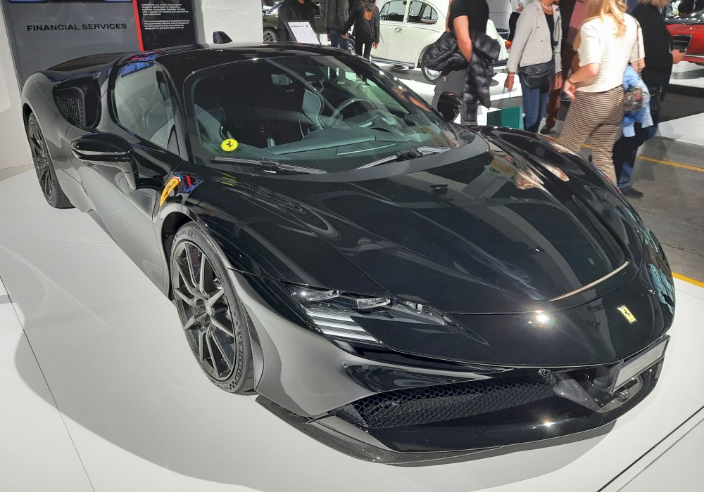 Ferrari SF90 Stradale