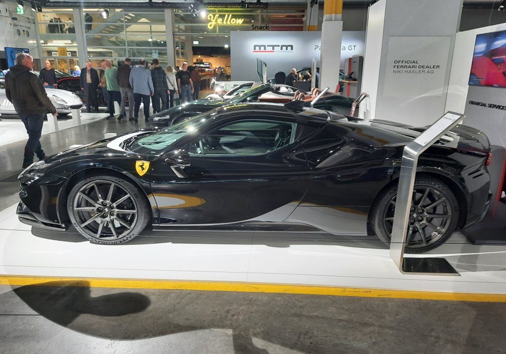 Ferrari SF90 Stradale