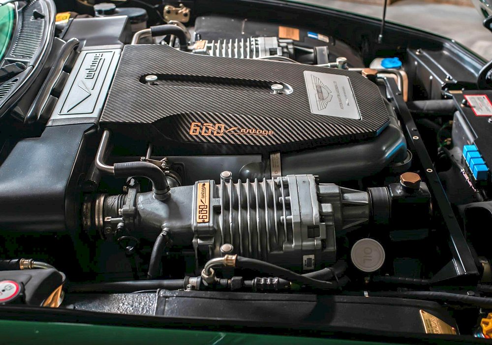 Aston Martin V8 Vantage V600, 1999