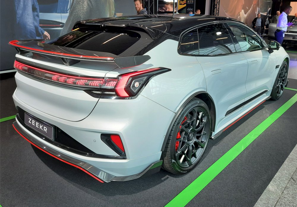 Zeekr 001 FR AWD, 2025