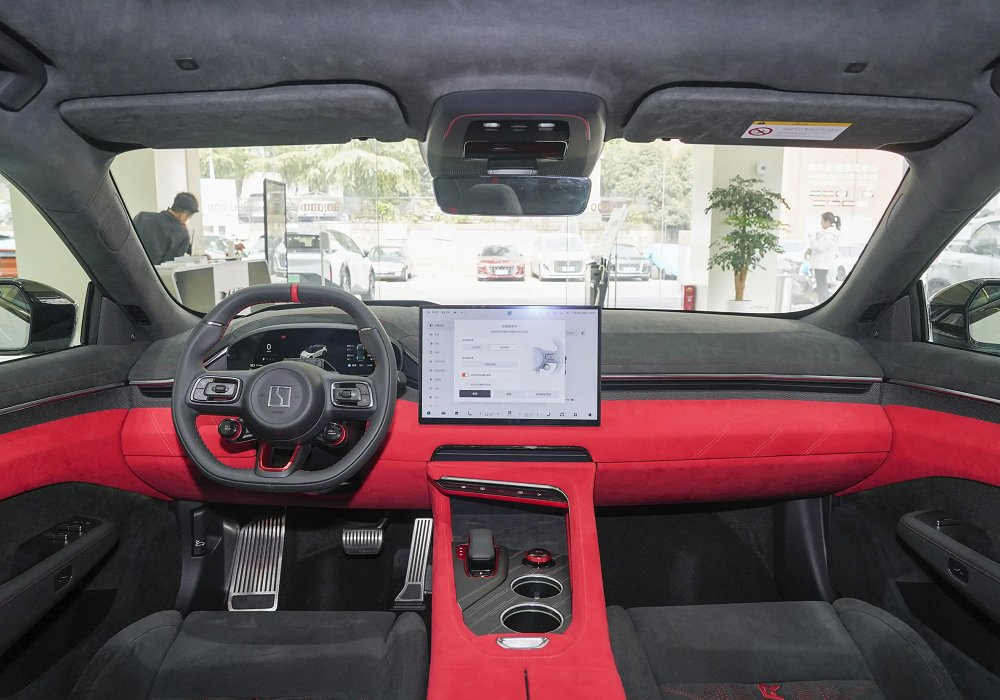 Zeekr 001 FR AWD, 2025