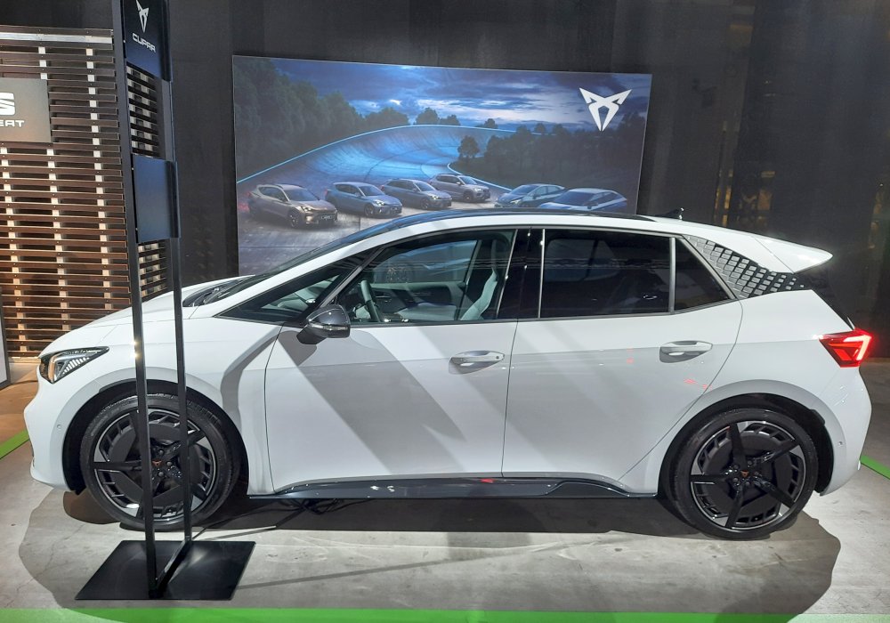Cupra Born 79 kWh 170 kW e-Boost, 2025