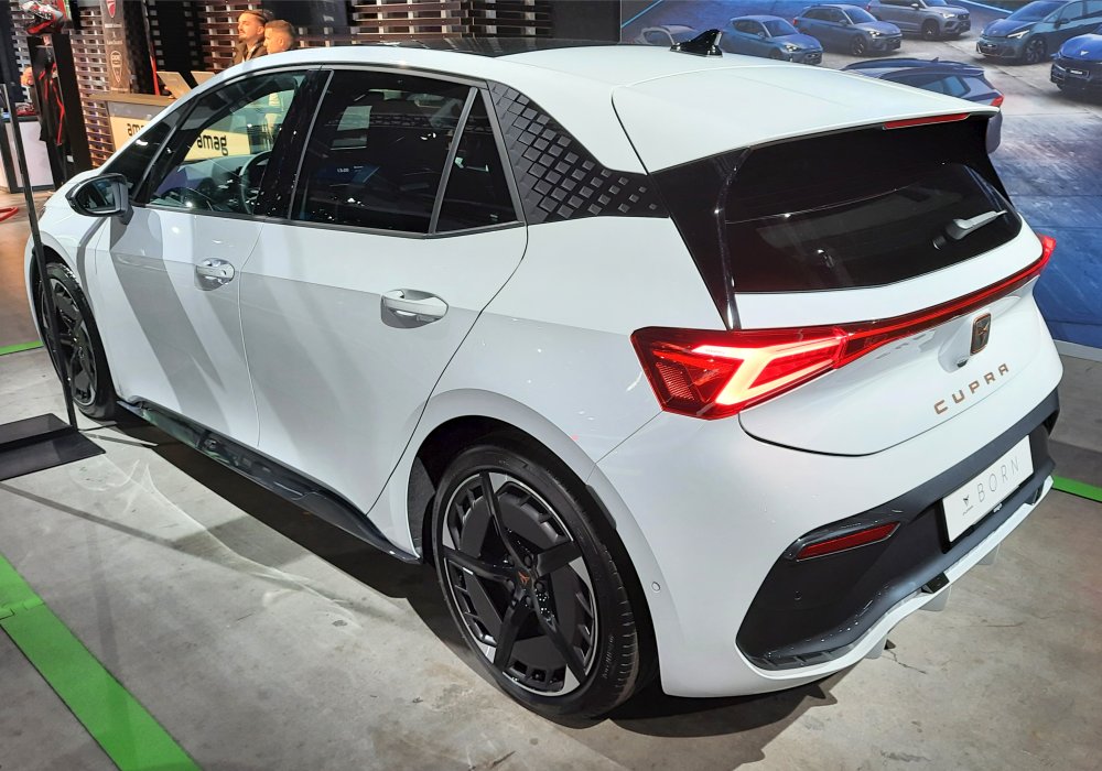 Cupra Born 79 kWh 170 kW e-Boost, 2025