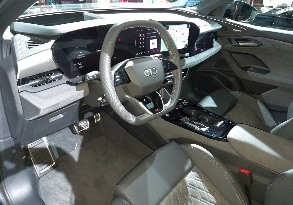 Audi Q6 Sportback e-tron quattro, 2025