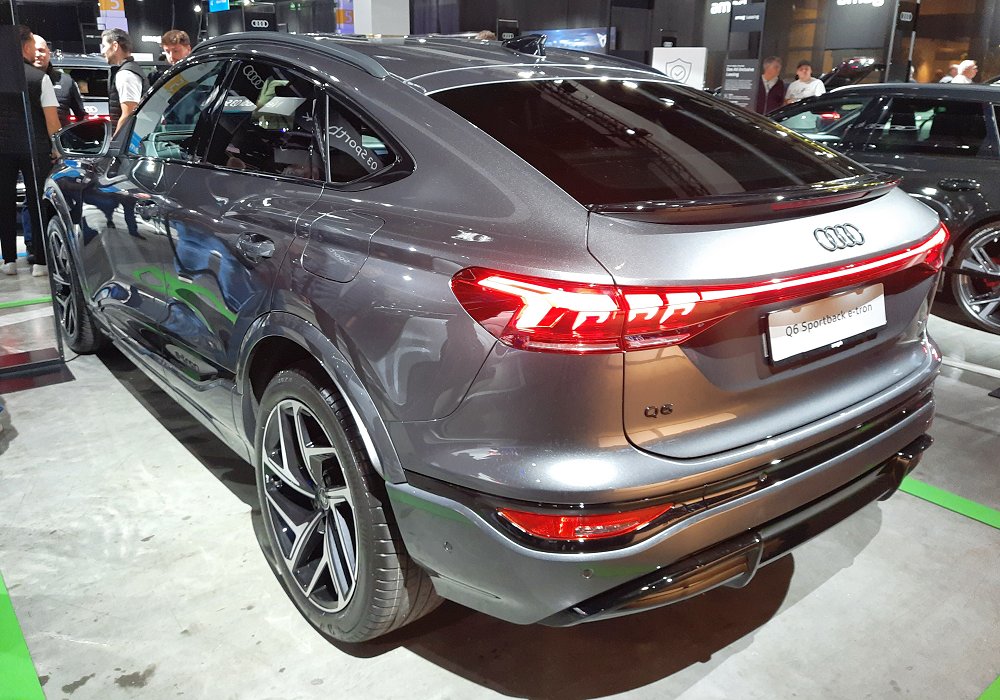 Audi Q6 Sportback e-tron quattro, 2025