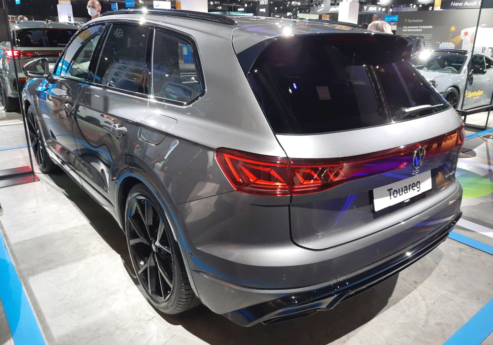 Volkswagen Touareg R United PHEV, 2025