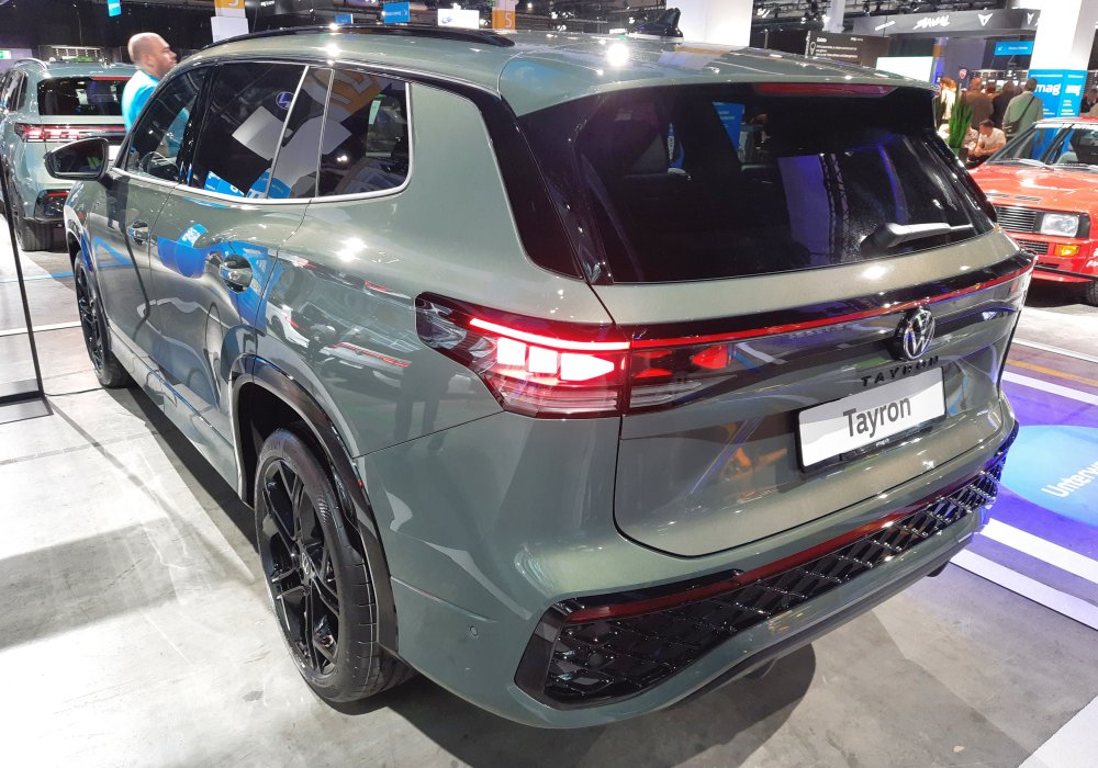 Volkswagen Tayron 2.0 TSI R-Line, 2025