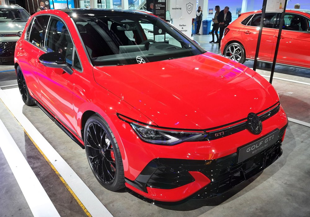 Volkswagen Golf GTI Edition 50, 2025