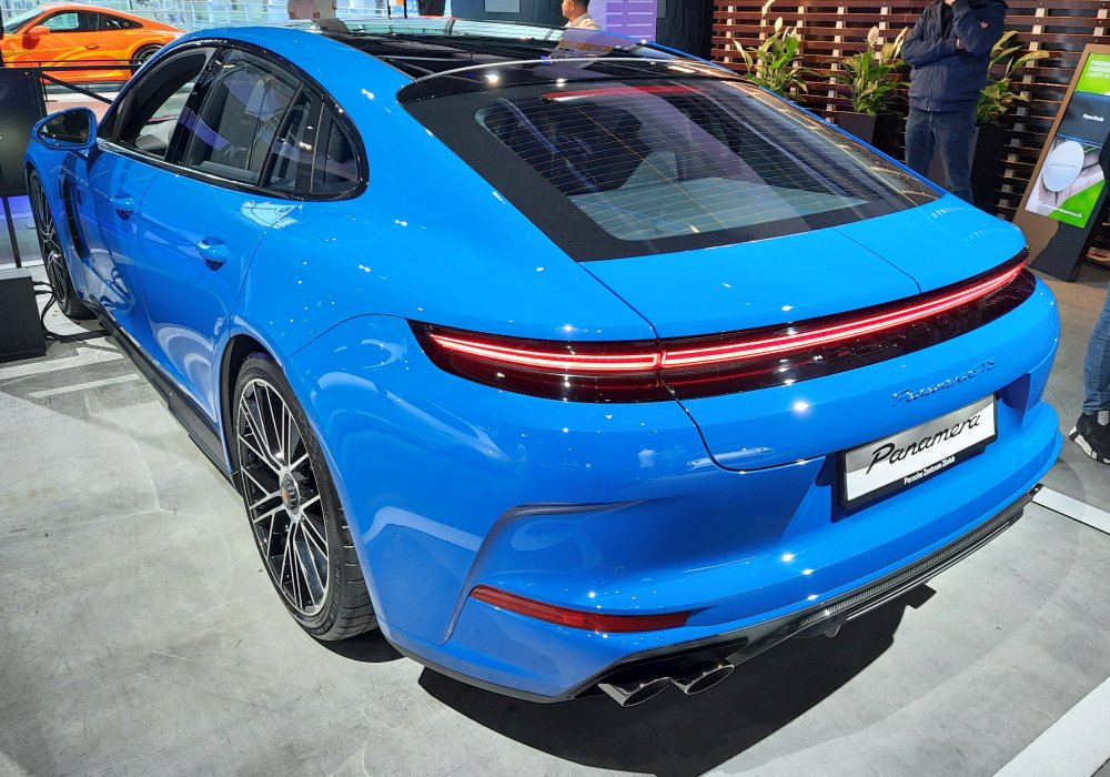 Porsche Panamera GTS, 2025