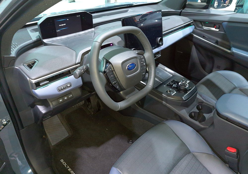 Subaru Solterra eV AWD