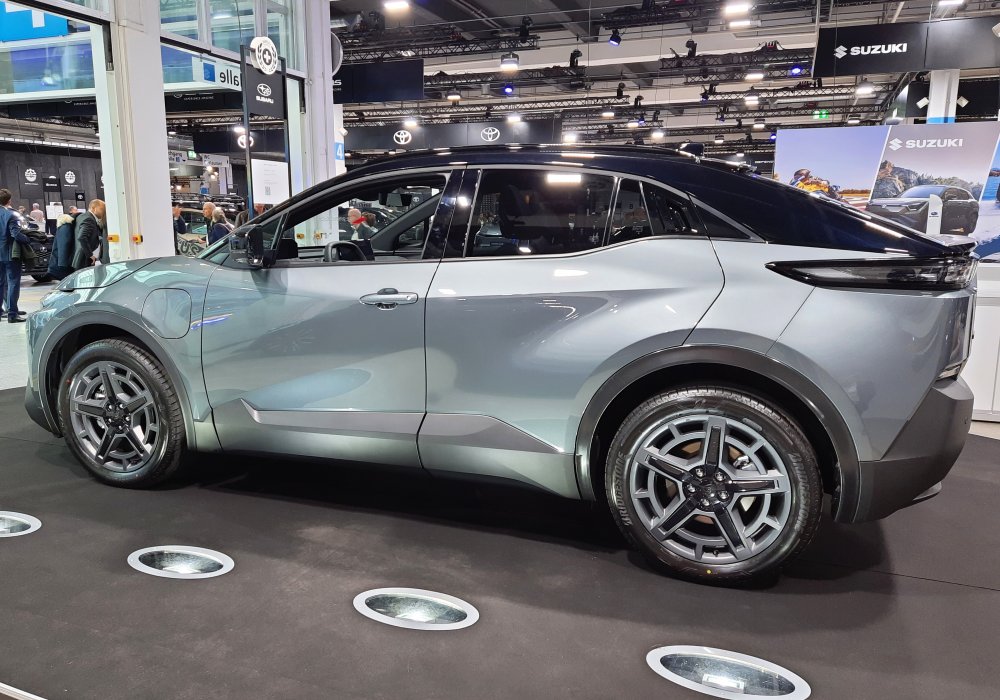 Subaru Uncharted eV AWD