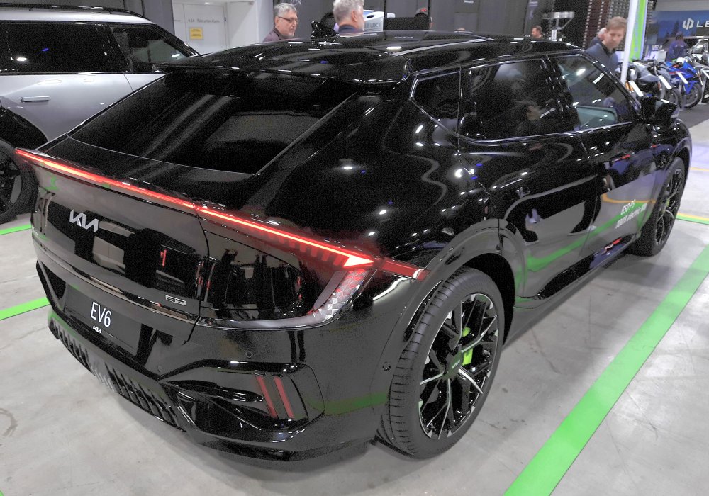 Kia EV6 GT AWD, 2025