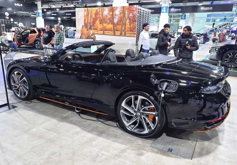 Bentley Continental GTC 4.0 V8 Hybrid Speed, 2025