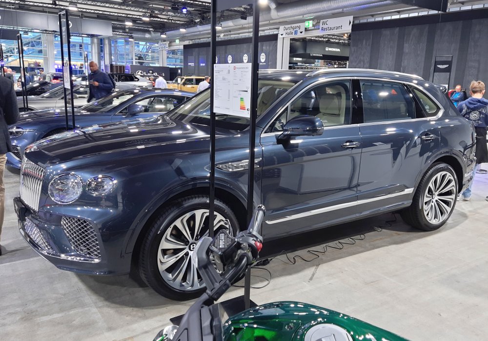 Bentley Bentayga 4.0 V8 Atelier Edition, 2025