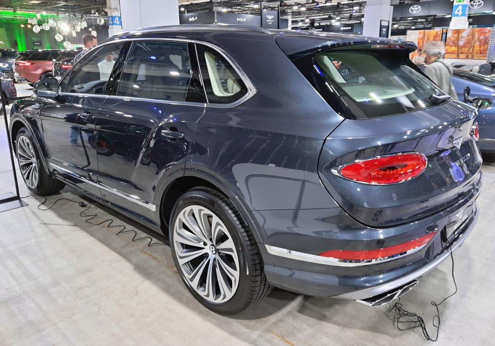 Bentley Bentayga 4.0 V8 Atelier Edition, 2025