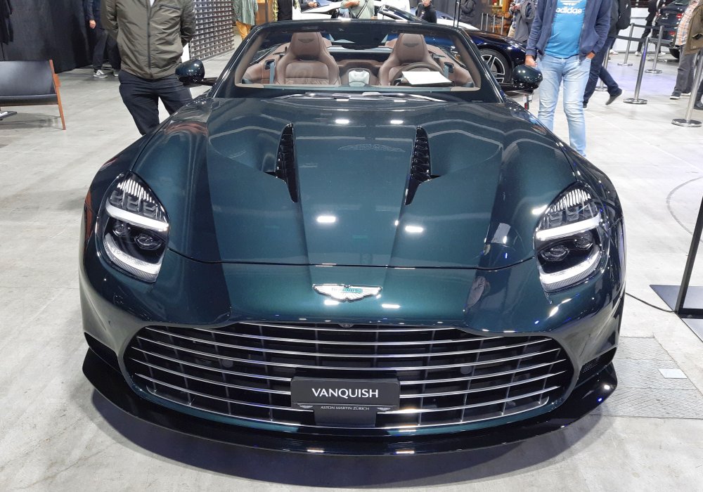 Aston Martin Vanquish Volante