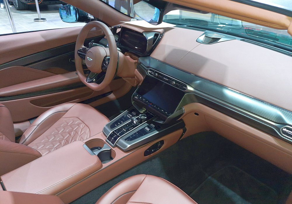 Aston Martin Vanquish Volante