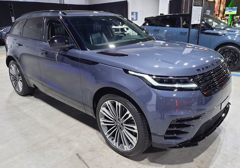 Land Rover Range Rover Velar P400 MHEV AWD, 2025