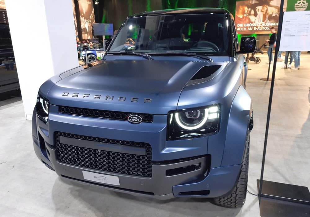 Land Rover Defender 110 Octa AWD, 2025