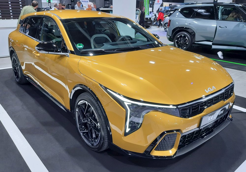 Kia K4 1.6 T-GDi GT-Line, 2025