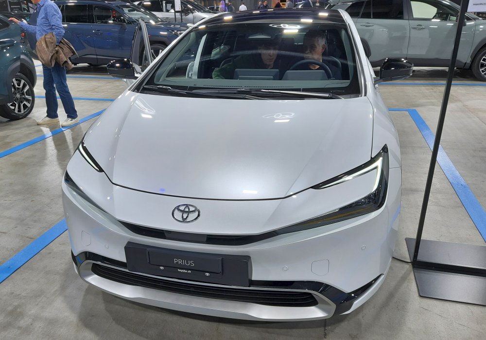 Toyota Prius 2.0 Plug-in-Hybrid Premium, 2025
