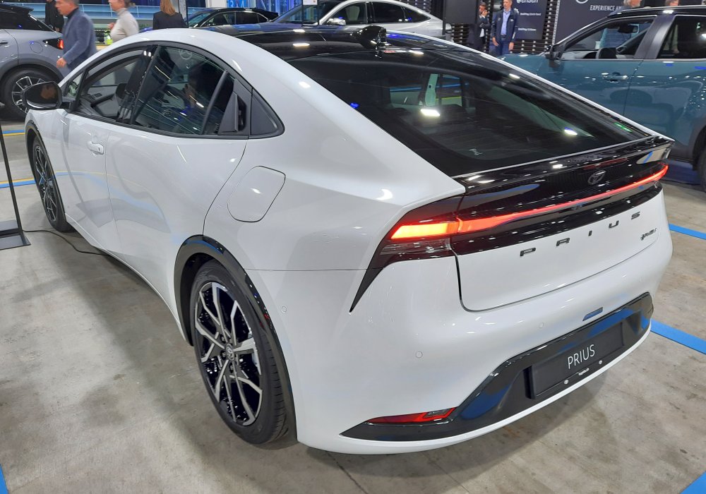 Toyota Prius 2.0 Plug-in-Hybrid Premium, 2025