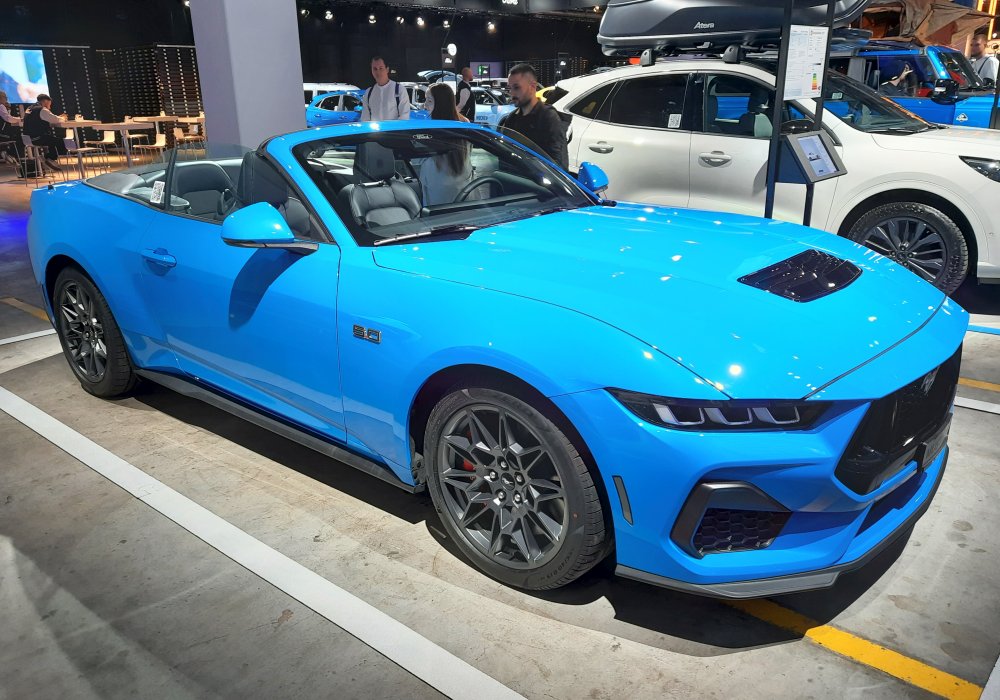 Ford Mustang GT 5.0 Convertible AT Europe, 2025