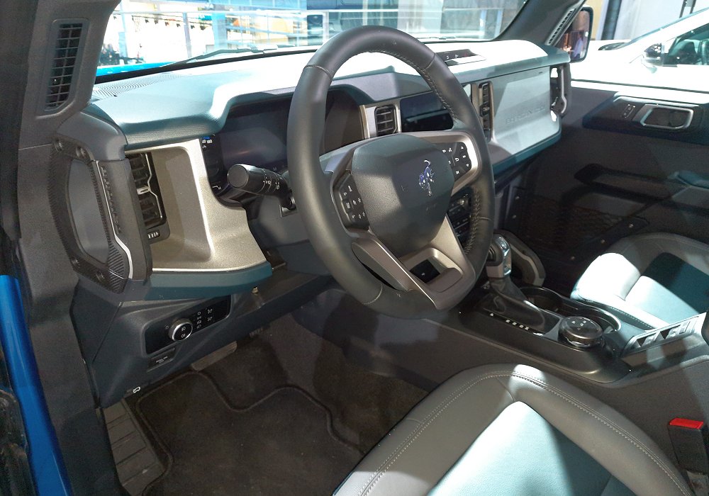 Ford Bronco 2.7 EcoBoost Outer Banks, 2025