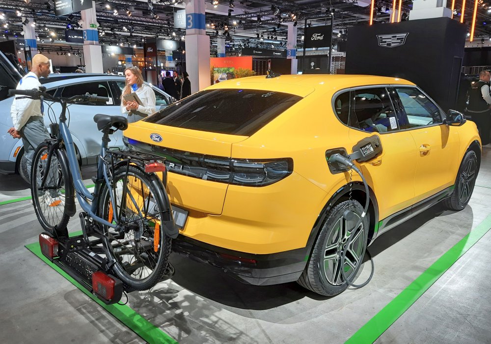 Ford Capri Premium Extended Range AWD, 2025