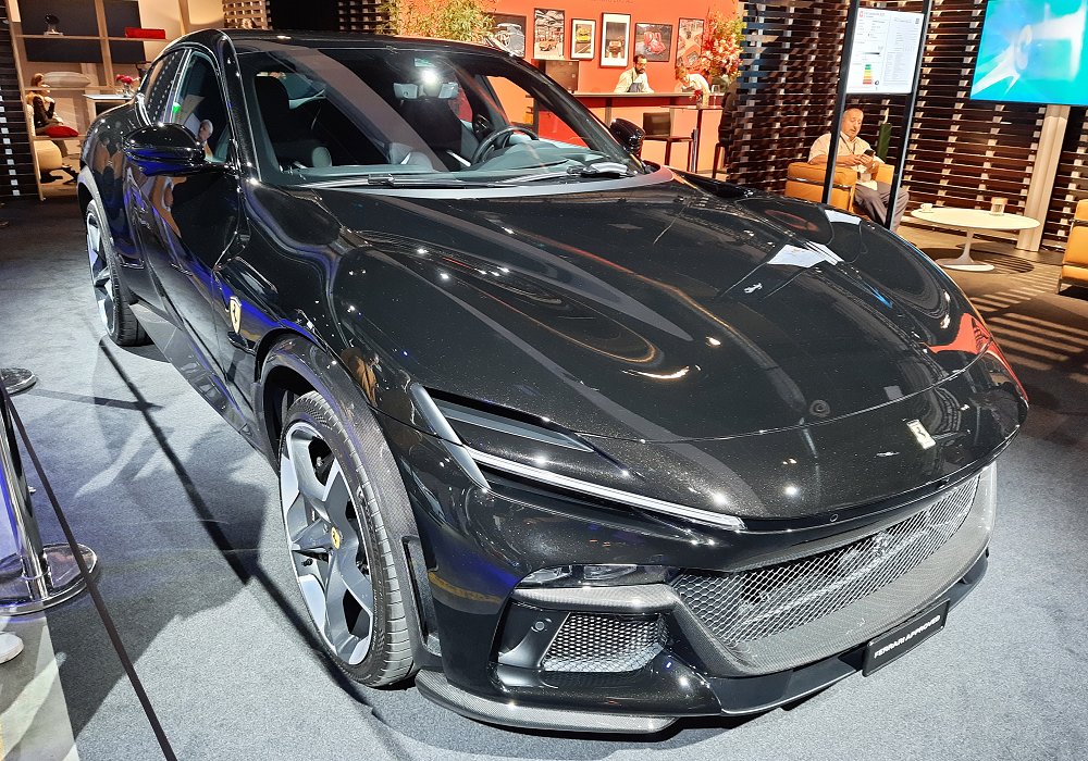 Ferrari Purosangue, 2025