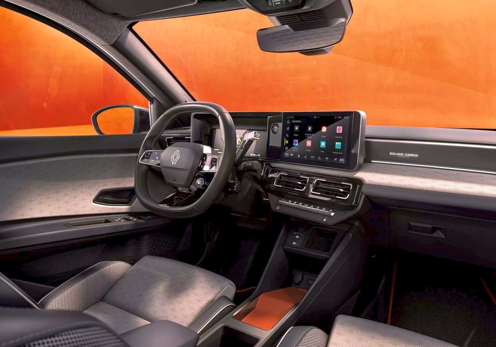 Renault 5 E-Tech 150 Roland Garros, 2025